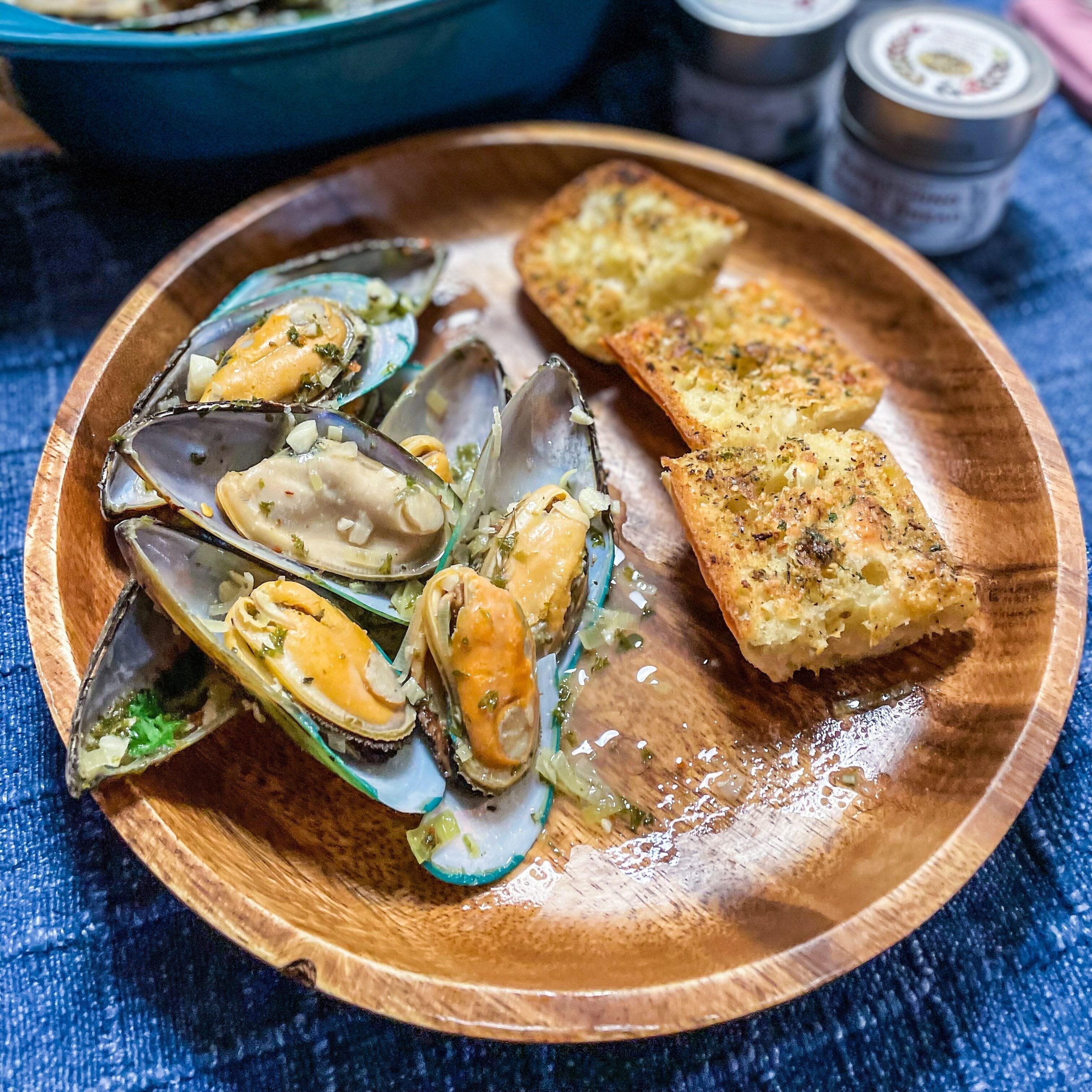 Luxury Gourmet Seasoning and Sea Salt Collection - 6 Tins Collections & Gift Sets Gustus Vitae