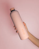 peach + petal | driss | insulated stainless steel bottle | porter green, 1l water bottle, insulated stainless steel water bottle, thermos water bottle, 1l drink bottle, insulated wine bottle